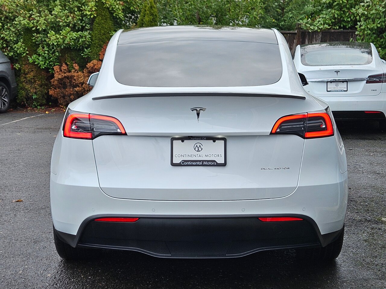 2021 Tesla Model Y Long Range Dual Motor - Photo 5 - Portland, OR 97211
