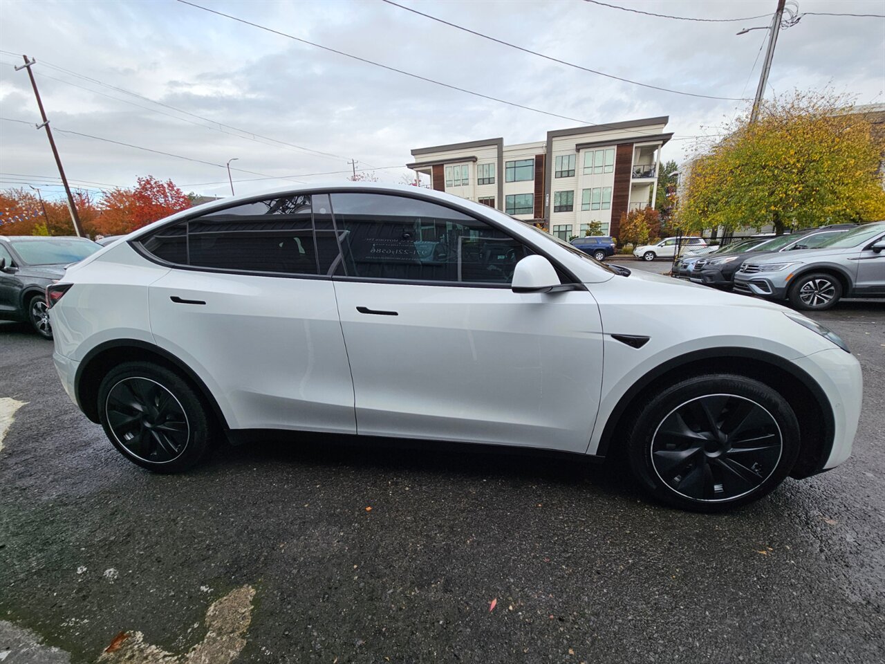 2021 Tesla Model Y Long Range Dual Motor - Photo 7 - Portland, OR 97211