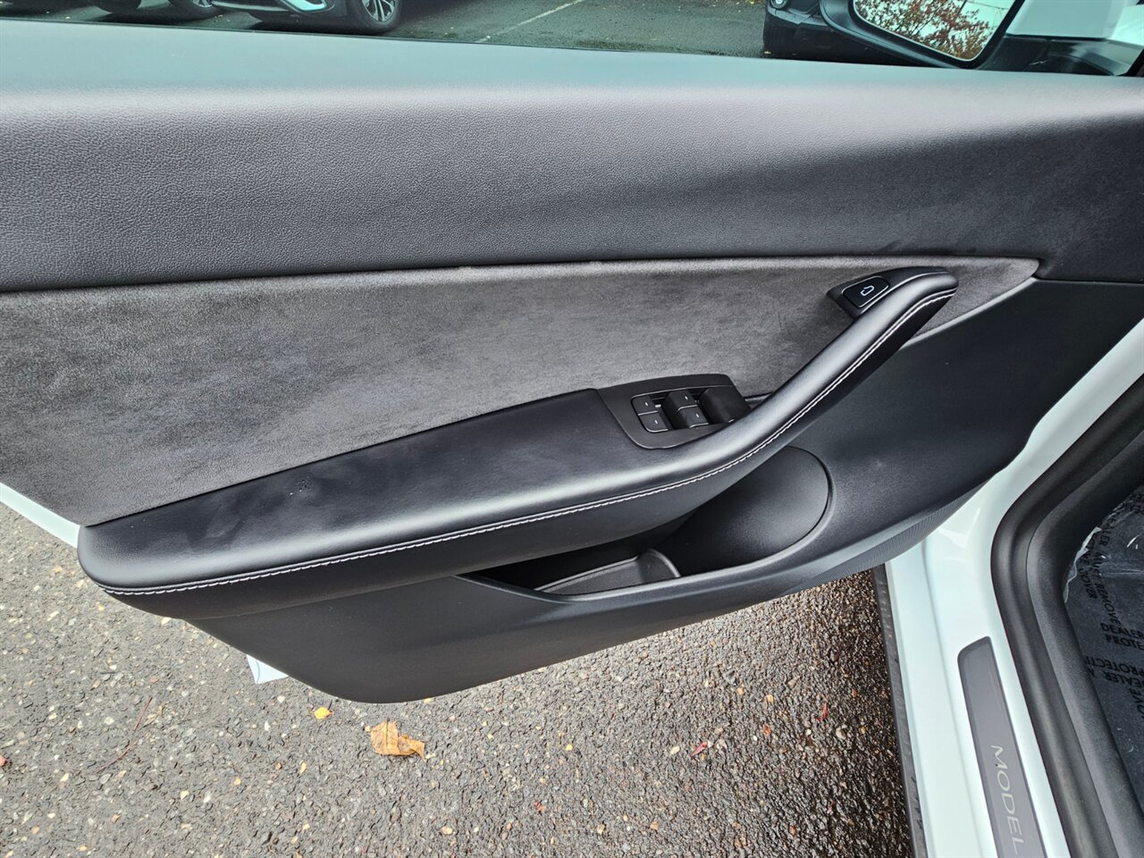 2021 Tesla Model Y Long Range Dual Motor - Photo 14 - Portland, OR 97211
