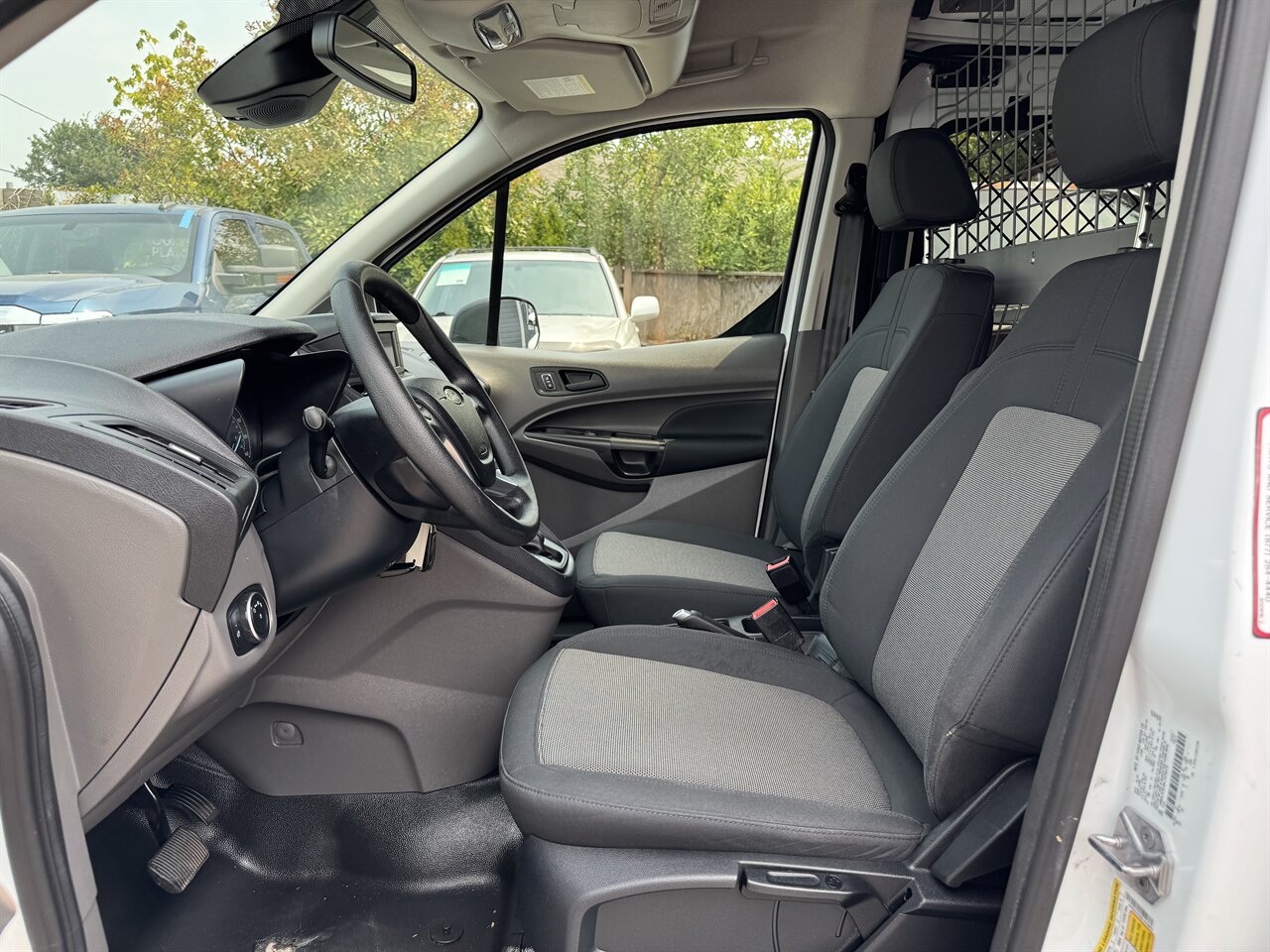 2020 Ford Transit Connect XL - Photo 11 - Portland, OR 97211
