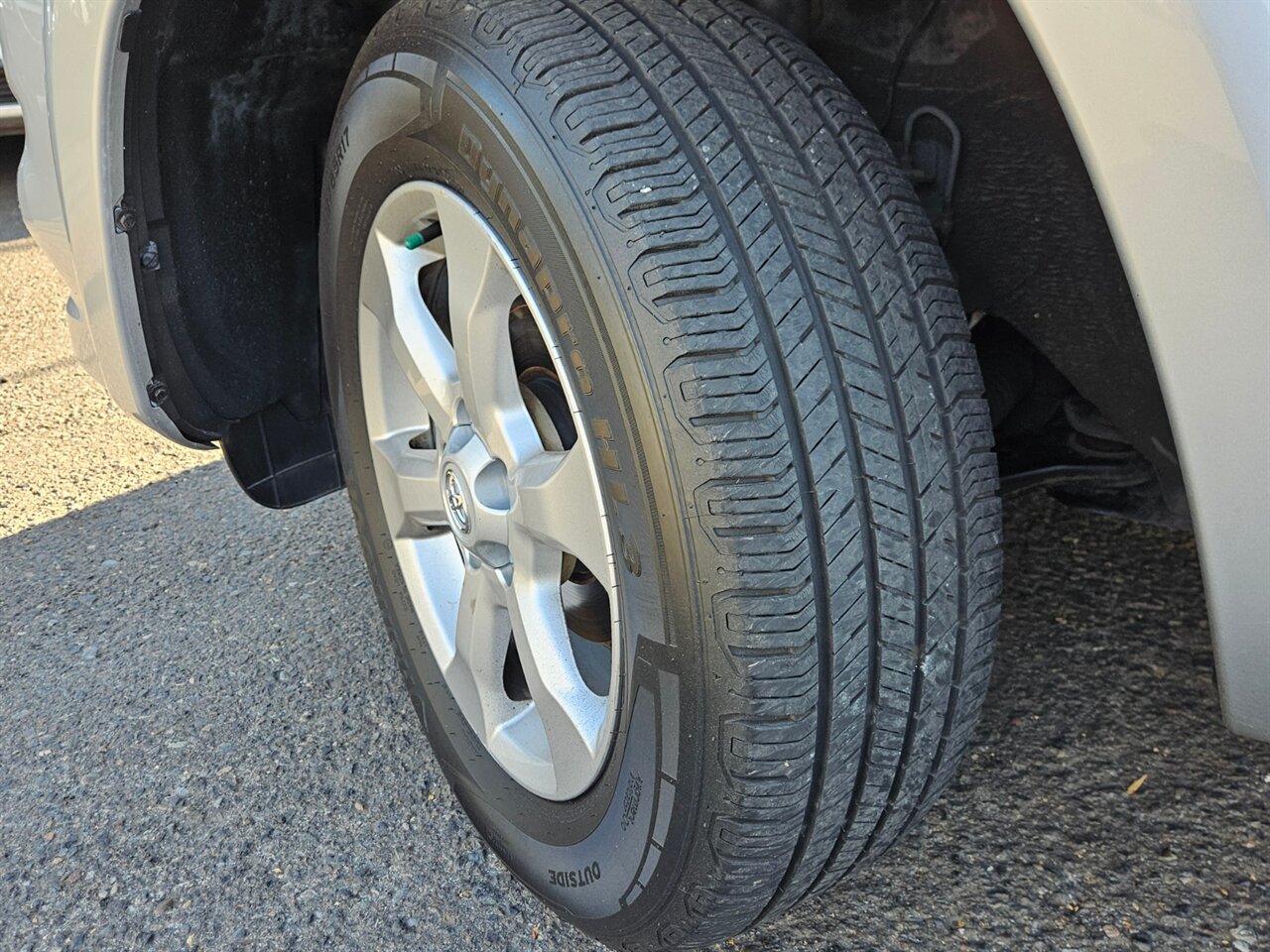 2011 Toyota RAV4 Limited 4WD LEATHER ONLY 75K MILES - Photo 30 - Portland, OR 97211