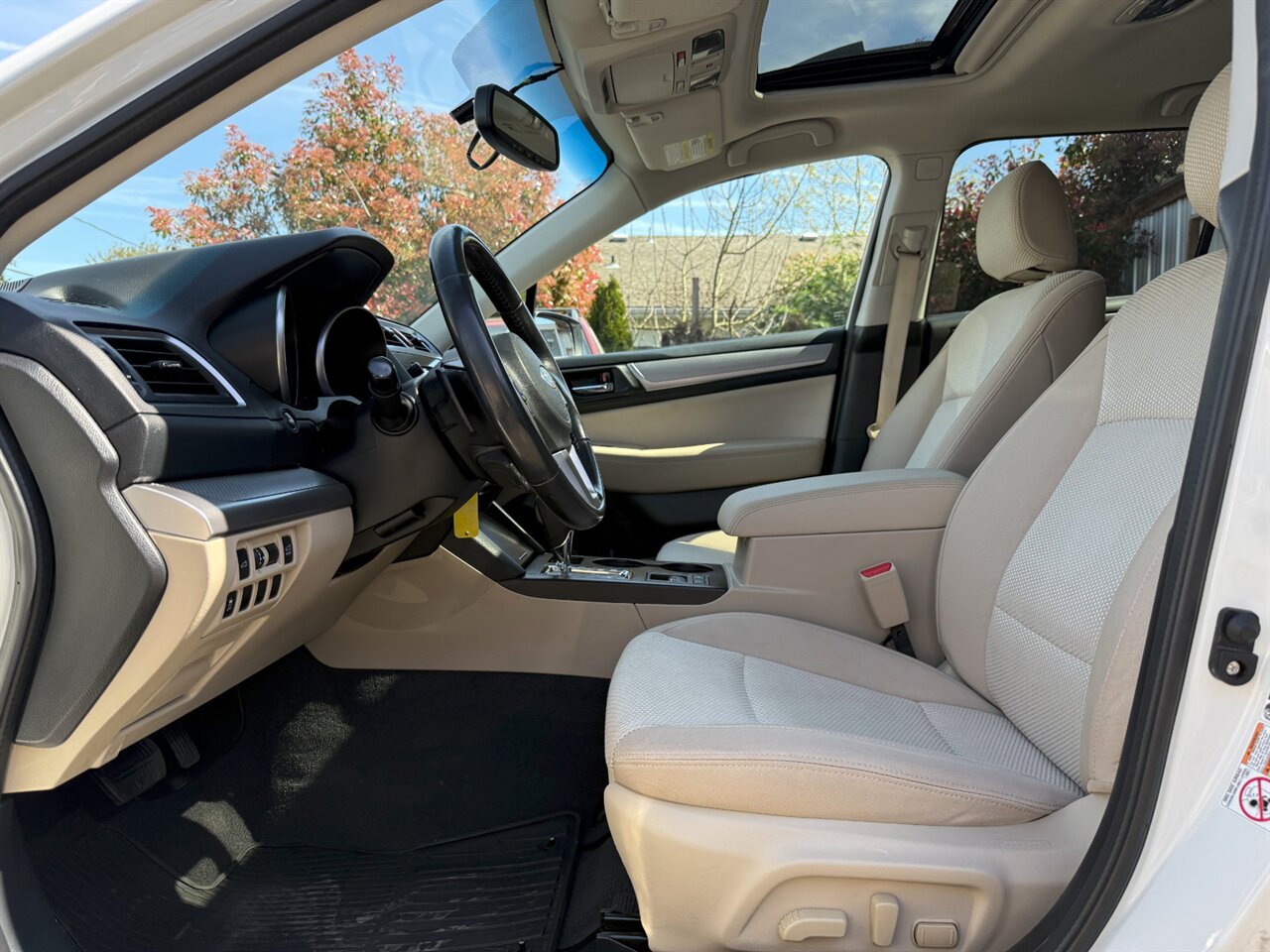 2016 Subaru Outback 2.5i Premium   - Photo 11 - Portland, OR 97211