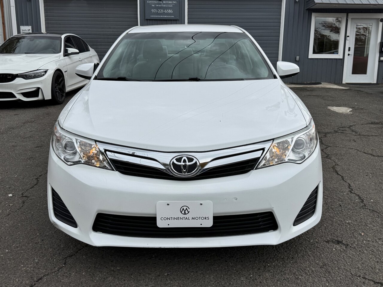 2014 Toyota Camry LE ONLY 58K MILES - 1 OWNER - Photo 7 - Portland, OR 97211
