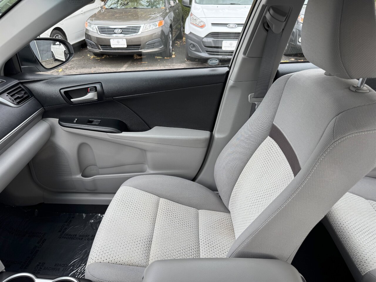 2014 Toyota Camry LE ONLY 58K MILES - 1 OWNER - Photo 27 - Portland, OR 97211