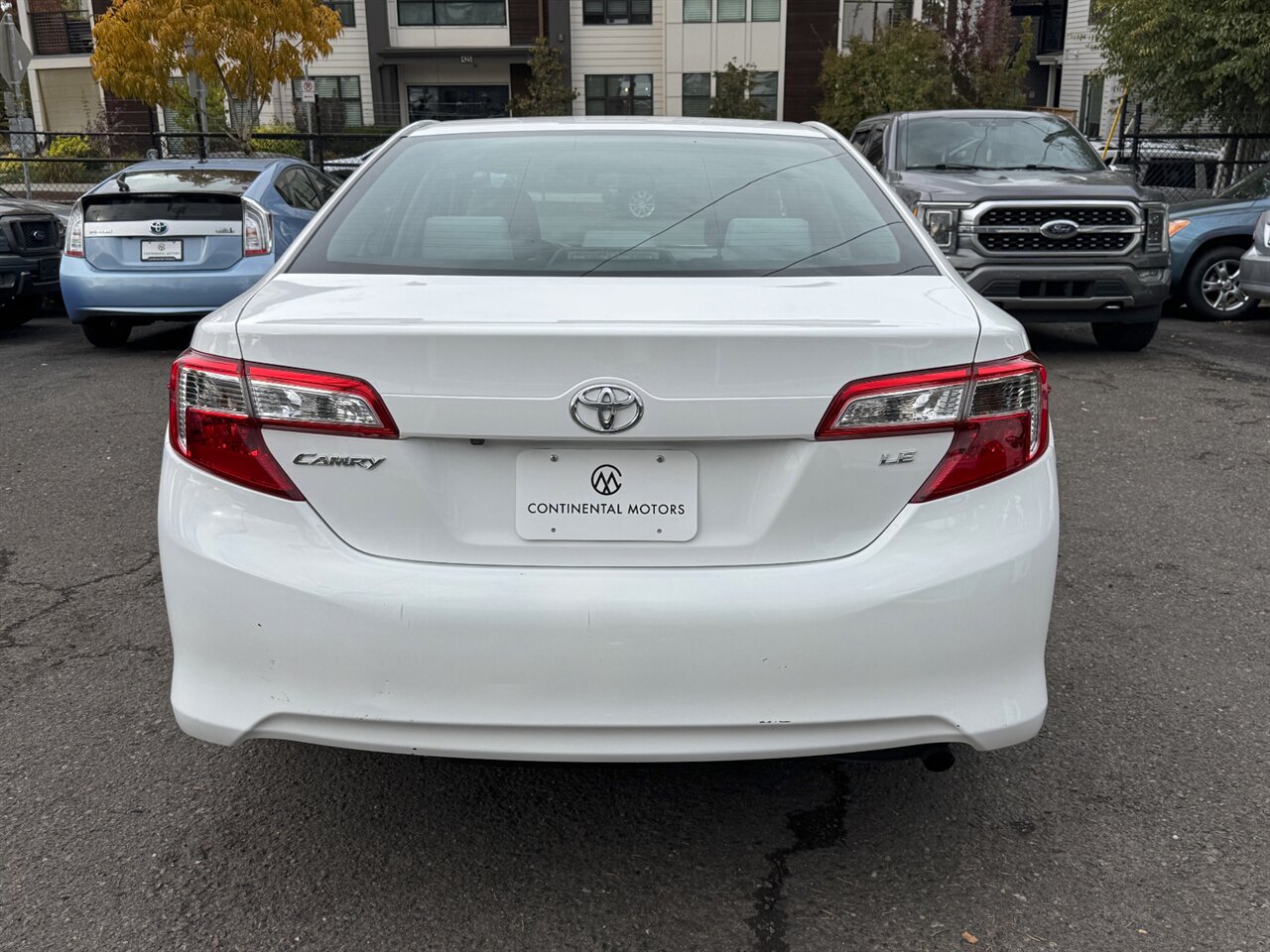 2014 Toyota Camry LE ONLY 58K MILES - 1 OWNER - Photo 11 - Portland, OR 97211