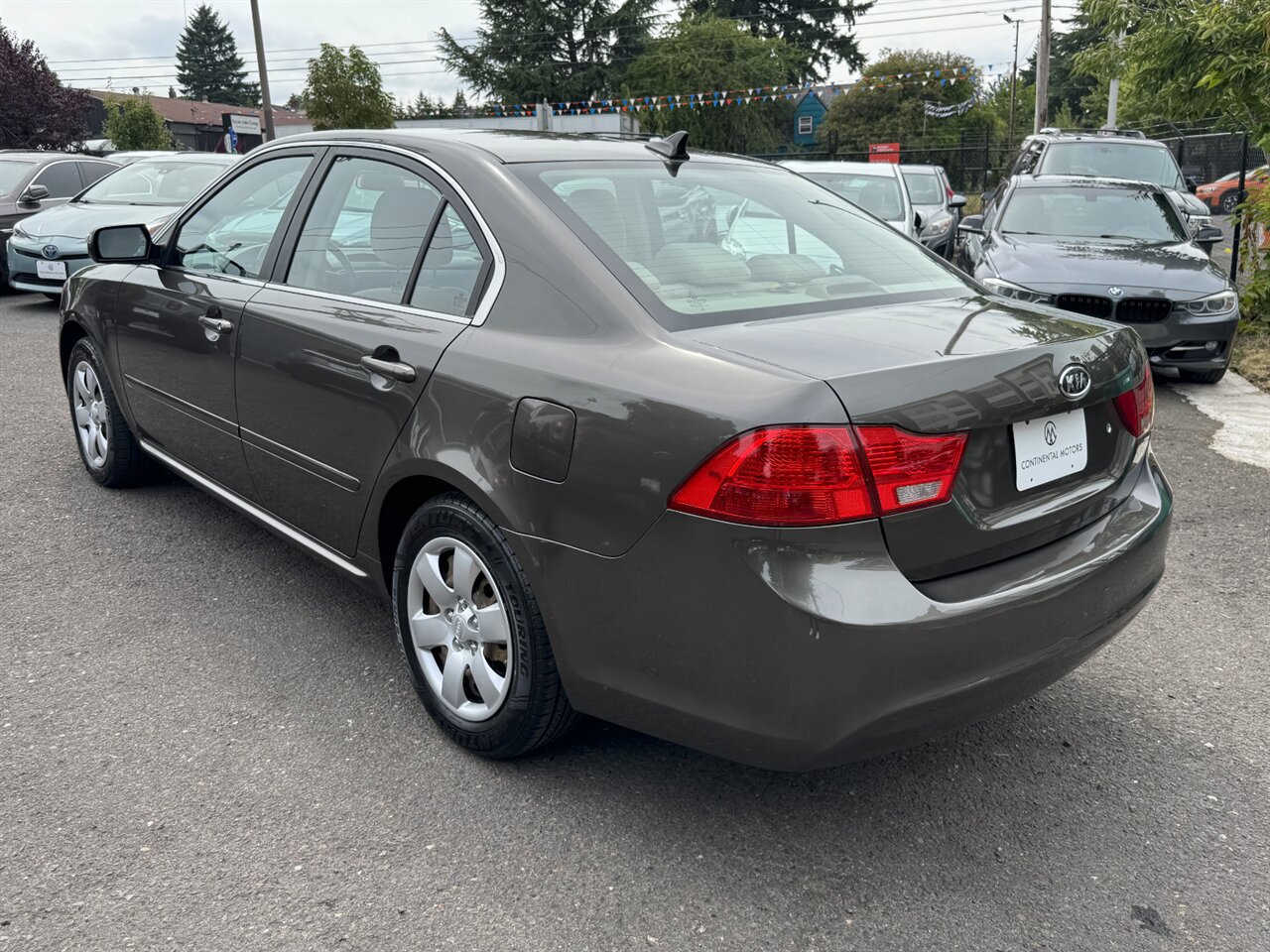 2010 Kia Optima LX ONLY 114K MILES - Photo 10 - Portland, OR 97211