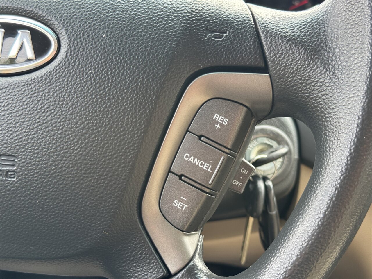 2010 Kia Optima LX ONLY 114K MILES - Photo 23 - Portland, OR 97211