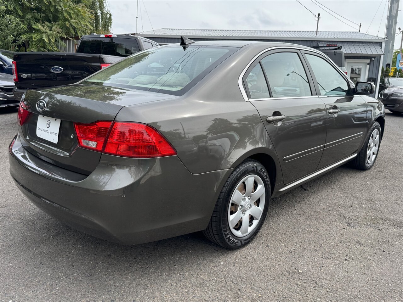 2010 Kia Optima LX ONLY 114K MILES - Photo 8 - Portland, OR 97211