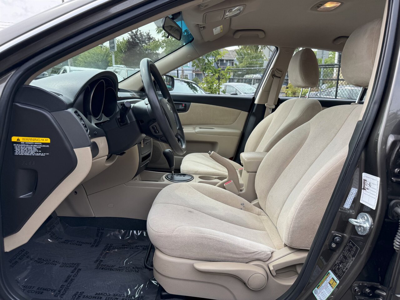 2010 Kia Optima LX ONLY 114K MILES - Photo 11 - Portland, OR 97211