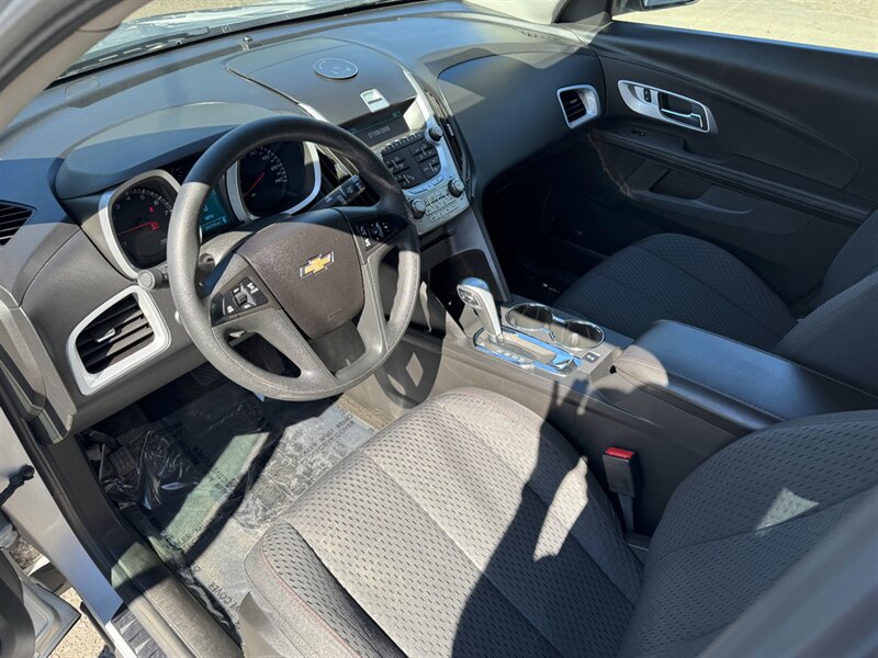 2012 Chevrolet Equinox LS AWD  