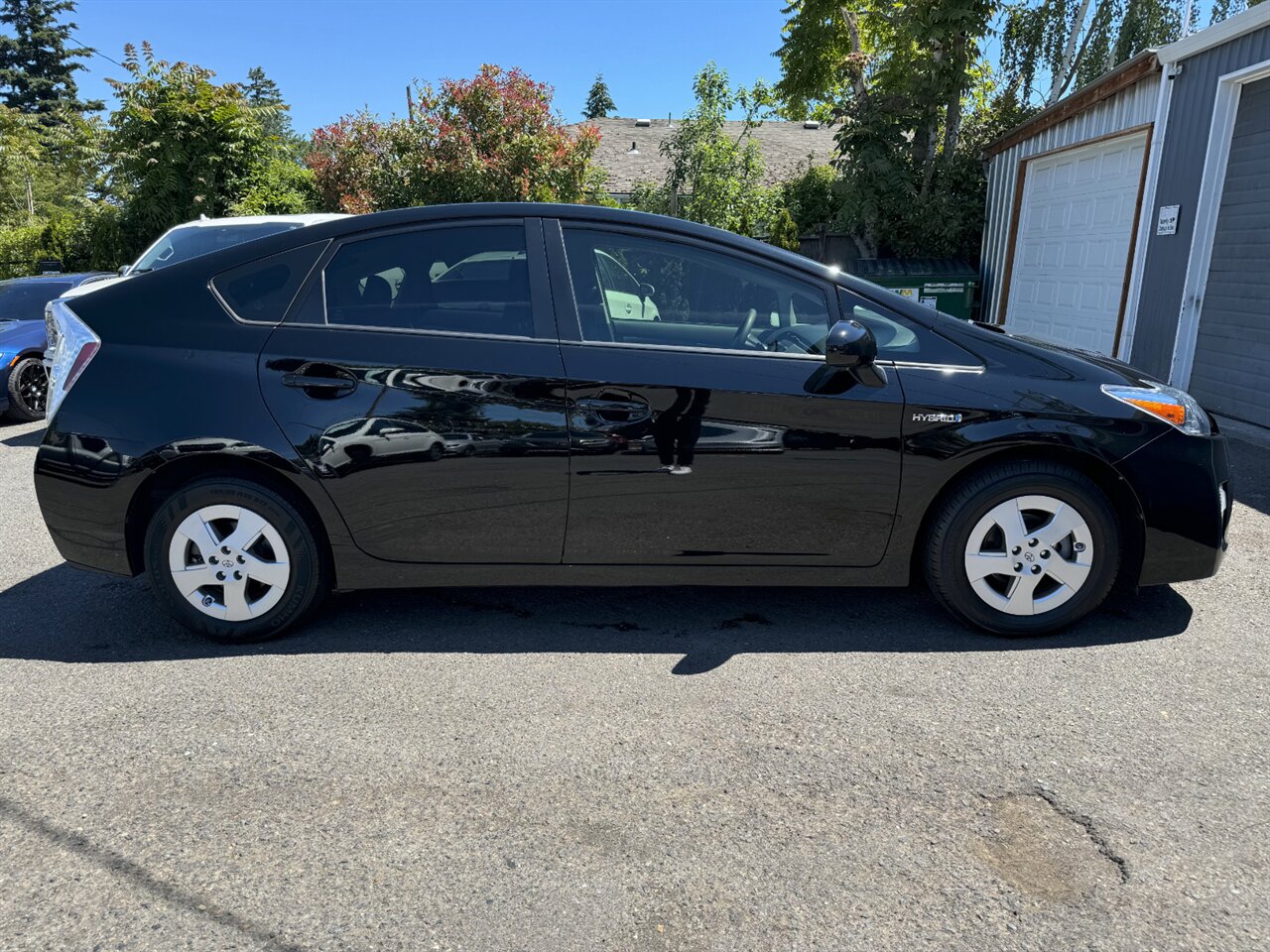 2010 Toyota Prius III NAV BACKUP CAMERA   - Photo 6 - Portland, OR 97211