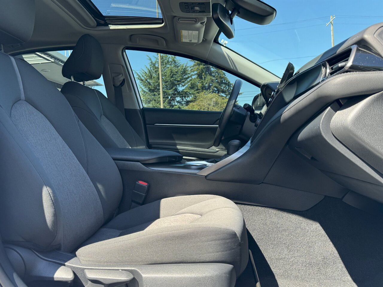 2022 Toyota Camry LE ADAPTIVE CRUISE LANE KEEP   - Photo 16 - Portland, OR 97211