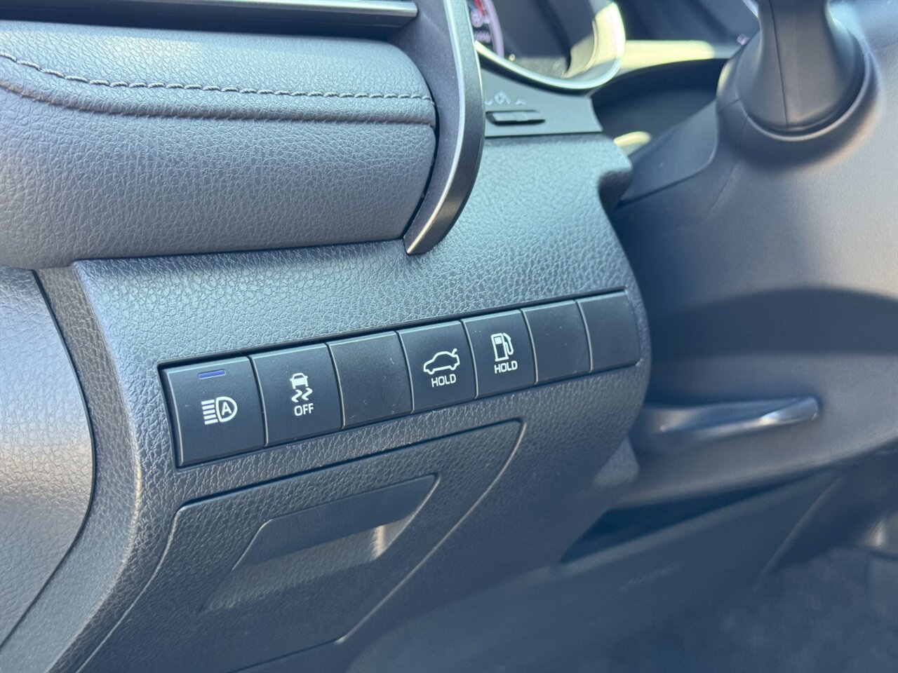 2022 Toyota Camry LE ADAPTIVE CRUISE LANE KEEP   - Photo 19 - Portland, OR 97211