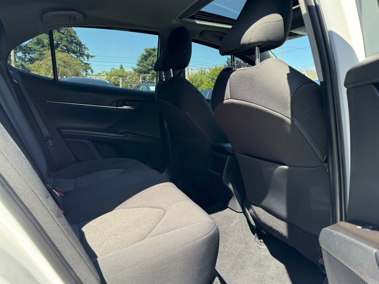 2022 Toyota Camry LE ADAPTIVE CRUISE LANE KEEP   - Photo 15 - Portland, OR 97211