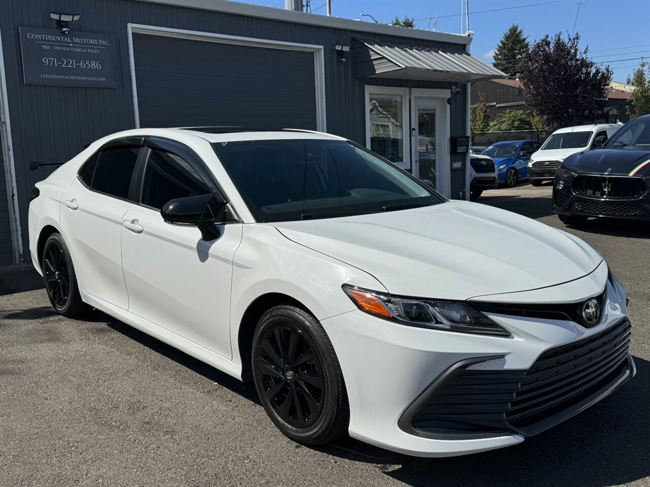2022 Toyota Camry LE ADAPTIVE CRUISE LANE KEEP   - Photo 5 - Portland, OR 97211