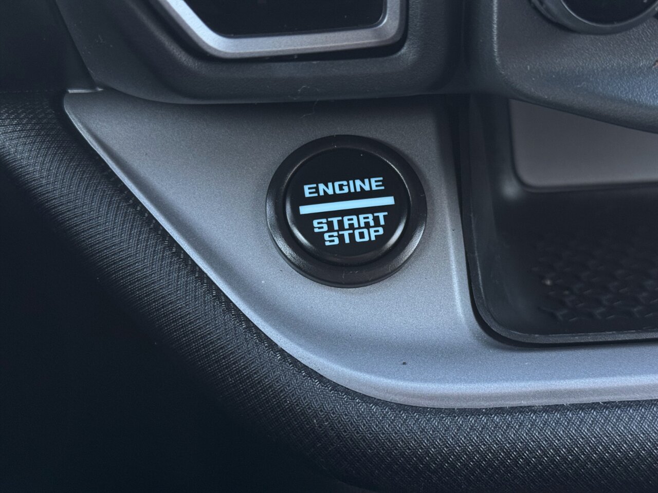 2024 Ford Bronco Sport Big Bend 4WD   - Photo 26 - Portland, OR 97211