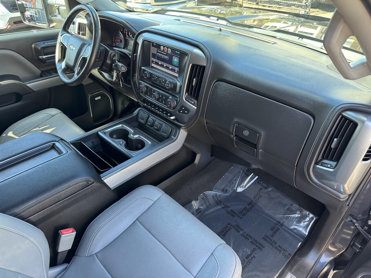 2015 Chevrolet Silverado 2500 LTZ LEATHER LOADED DIESEL - Photo 16 - Portland, OR 97211