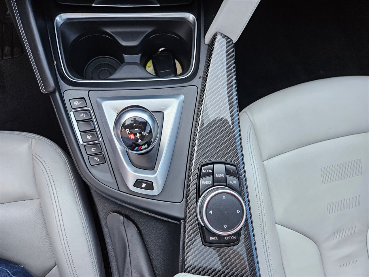 2016 BMW M4 - Photo 23 - Portland, OR 97211