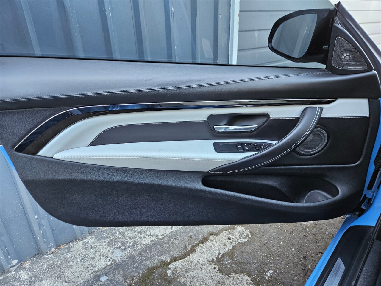 2016 BMW M4 - Photo 12 - Portland, OR 97211