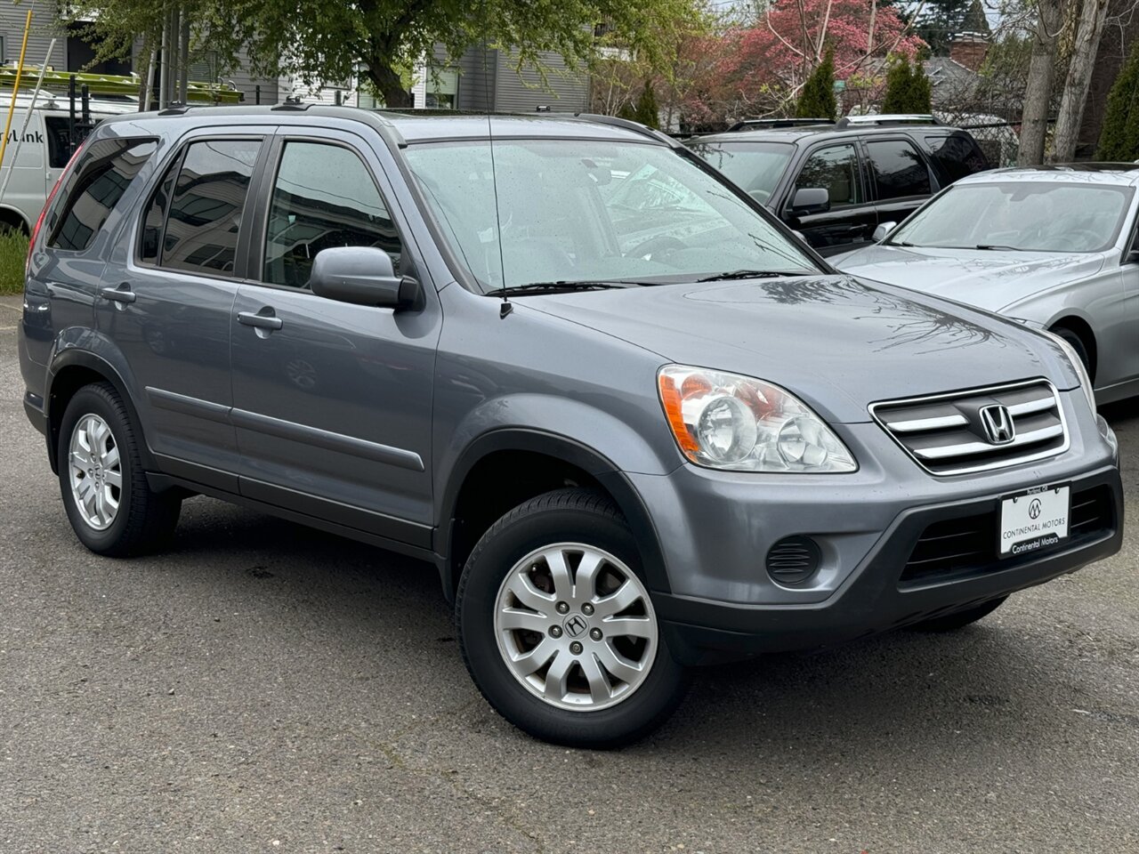 2005 Honda CR-V Special Edition - Photo 1 - Portland, OR 97211