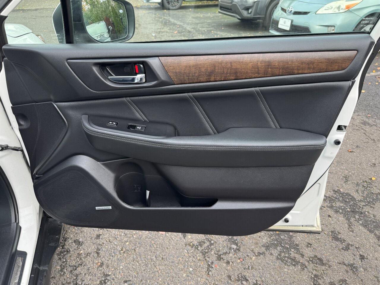 2018 Subaru Outback 3.6R Limited - Photo 18 - Portland, OR 97211