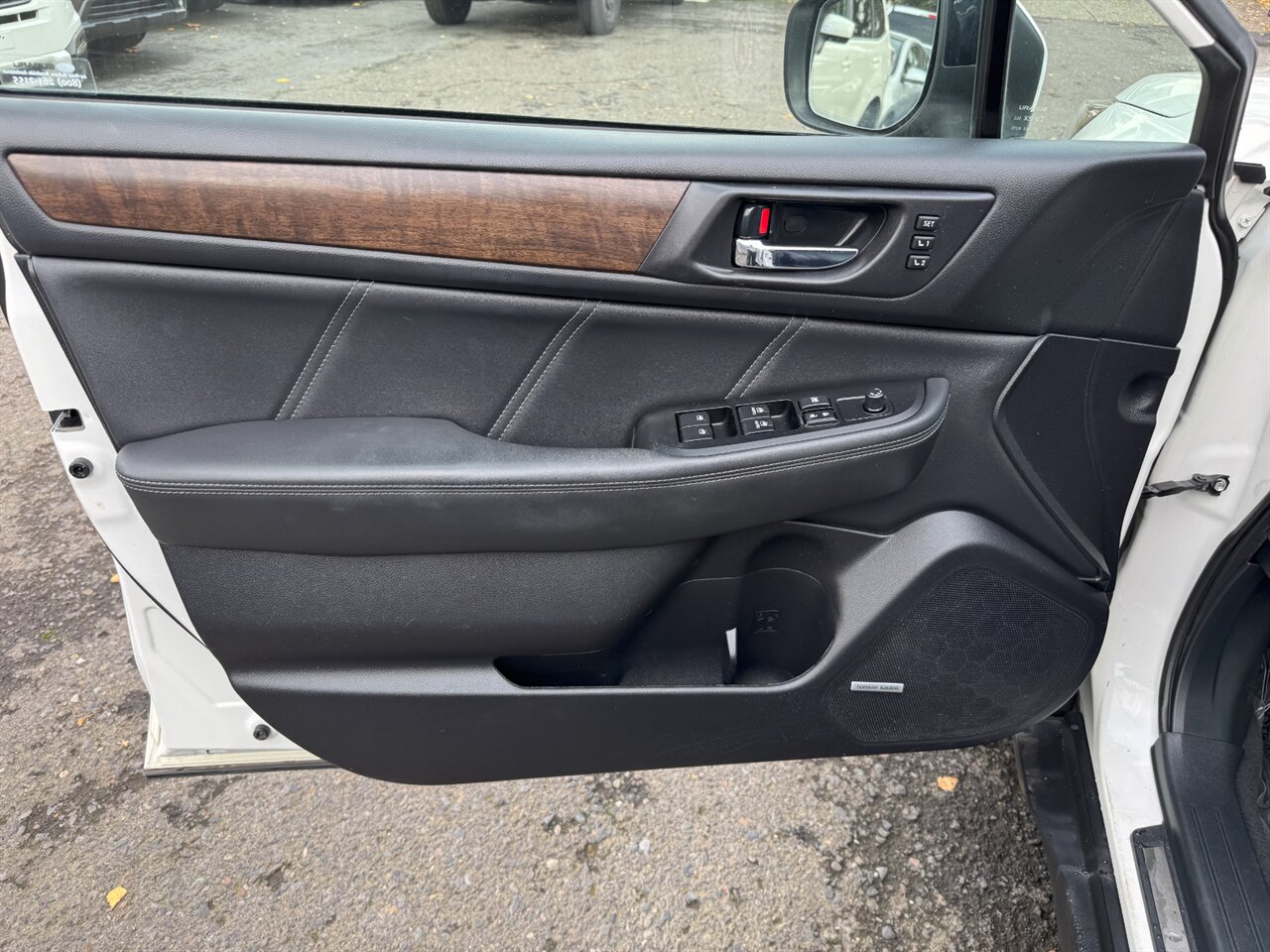 2018 Subaru Outback 3.6R Limited - Photo 11 - Portland, OR 97211