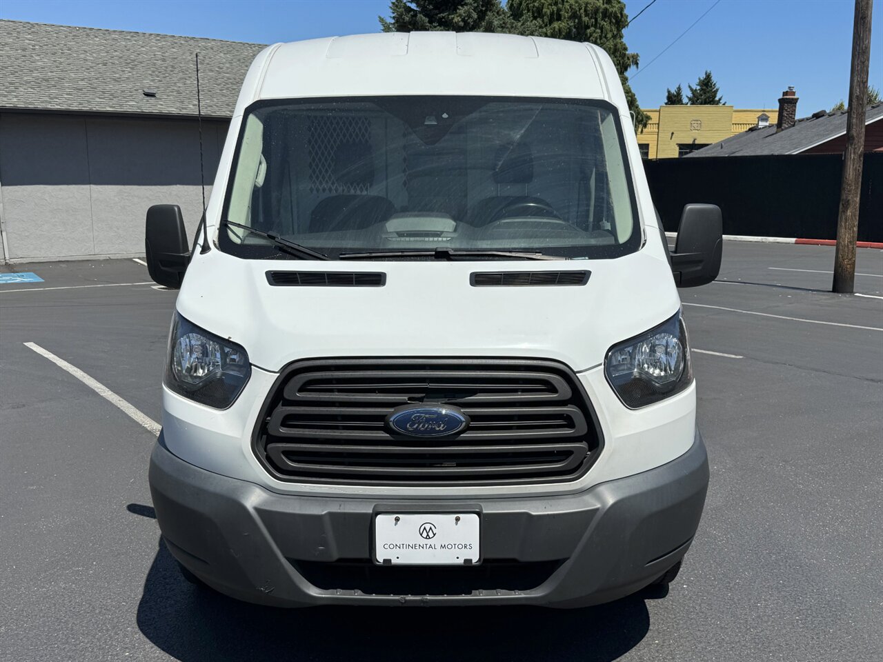 2017 Ford Transit 350 DIESEL MEDIUM ROOF - Photo 5 - Portland, OR 97211