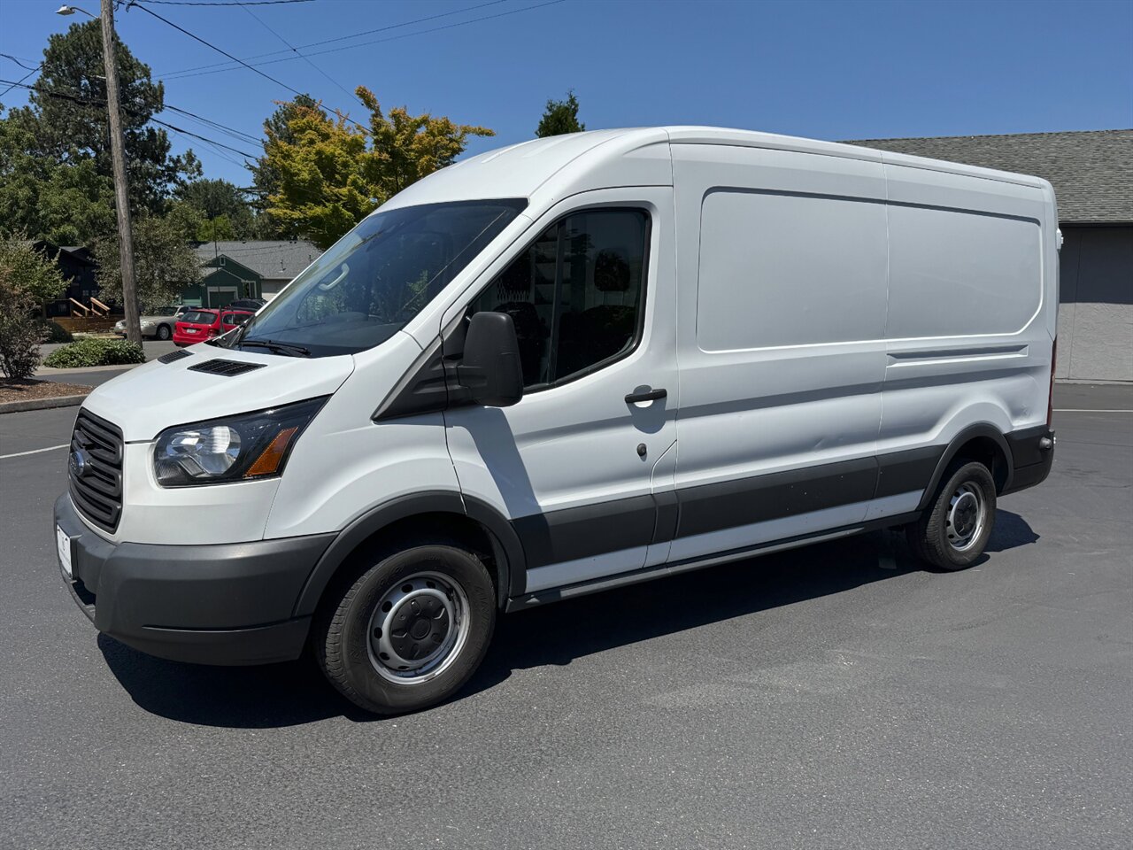 2017 Ford Transit 350 DIESEL MEDIUM ROOF - Photo 3 - Portland, OR 97211