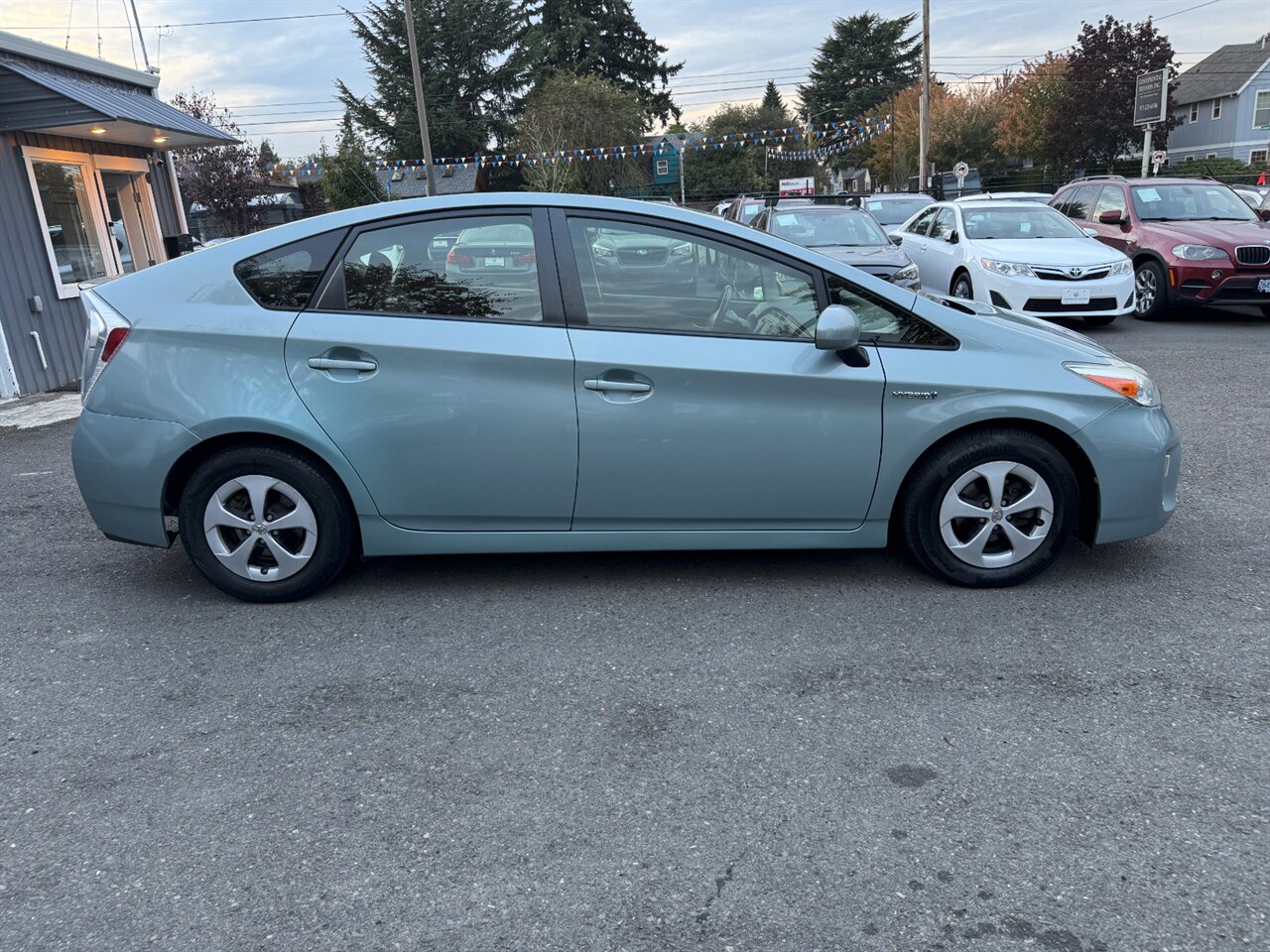 2014 Toyota Prius Three - Photo 7 - Portland, OR 97211