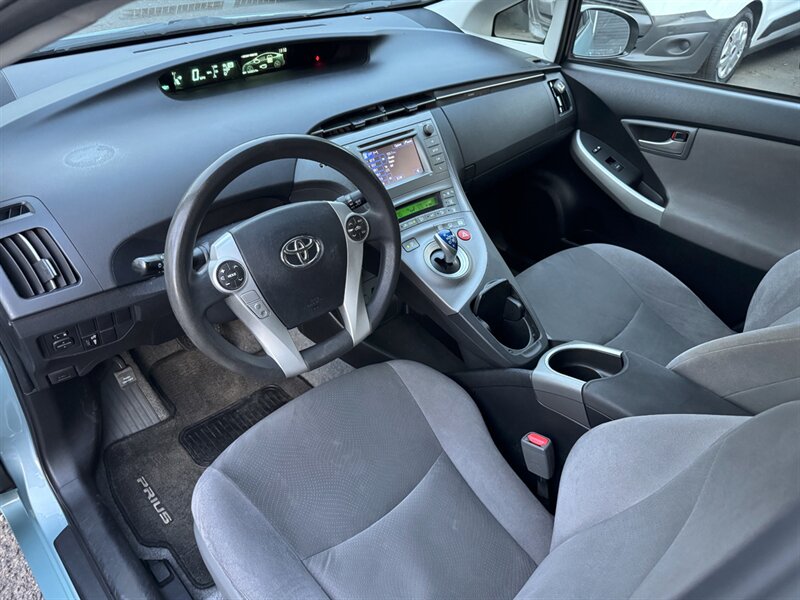 2014 Toyota Prius Three