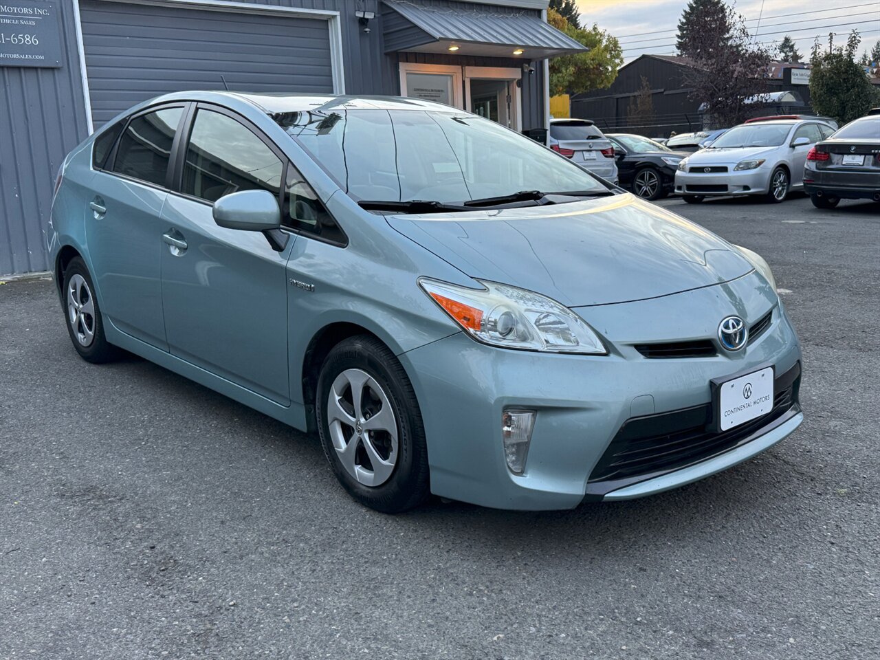 2014 Toyota Prius Three - Photo 6 - Portland, OR 97211