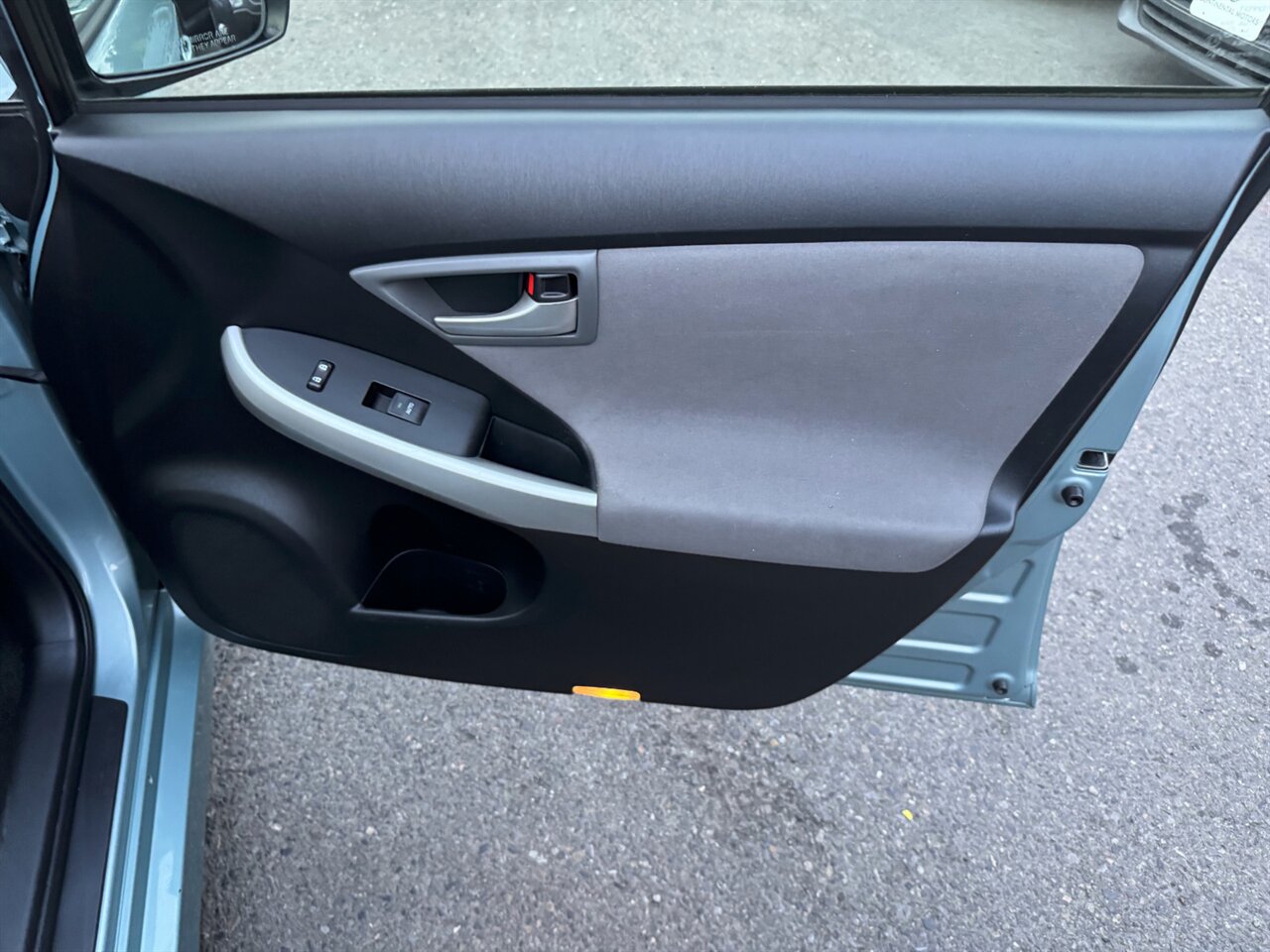 2014 Toyota Prius Three - Photo 19 - Portland, OR 97211