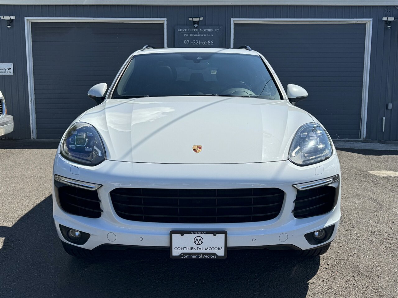 2017 Porsche Cayenne S E-Hybrid - Photo 4 - Portland, OR 97211