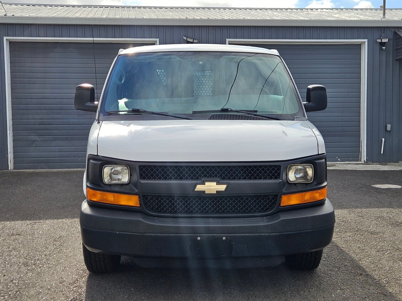 2014 Chevrolet Express 1500 - Photo 9 - Portland, OR 97211