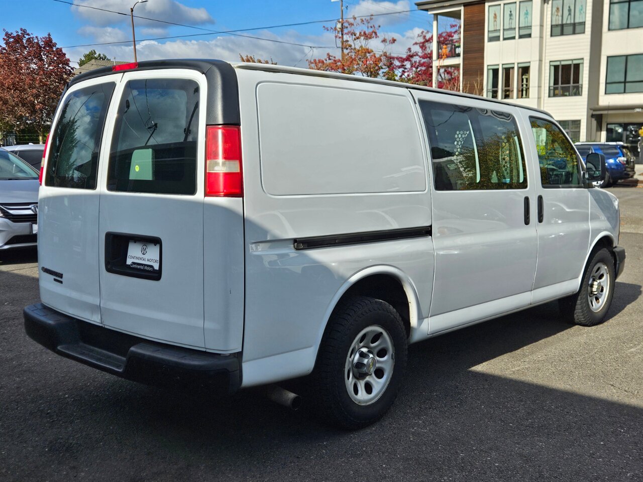 2014 Chevrolet Express 1500 - Photo 6 - Portland, OR 97211
