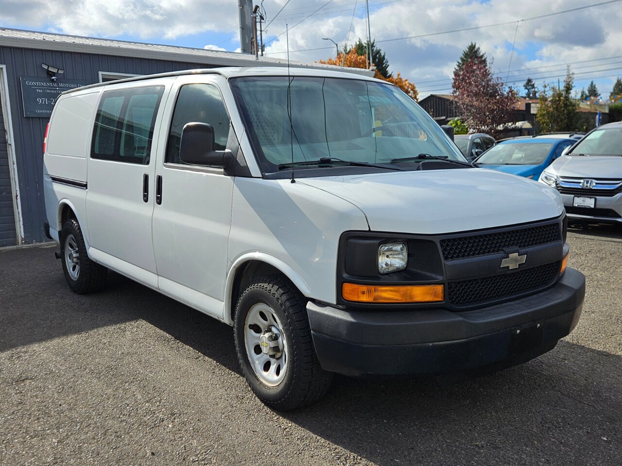 2014 Chevrolet Express 1500 - Photo 8 - Portland, OR 97211