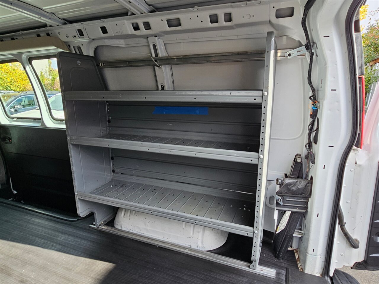 2014 Chevrolet Express 1500 - Photo 18 - Portland, OR 97211