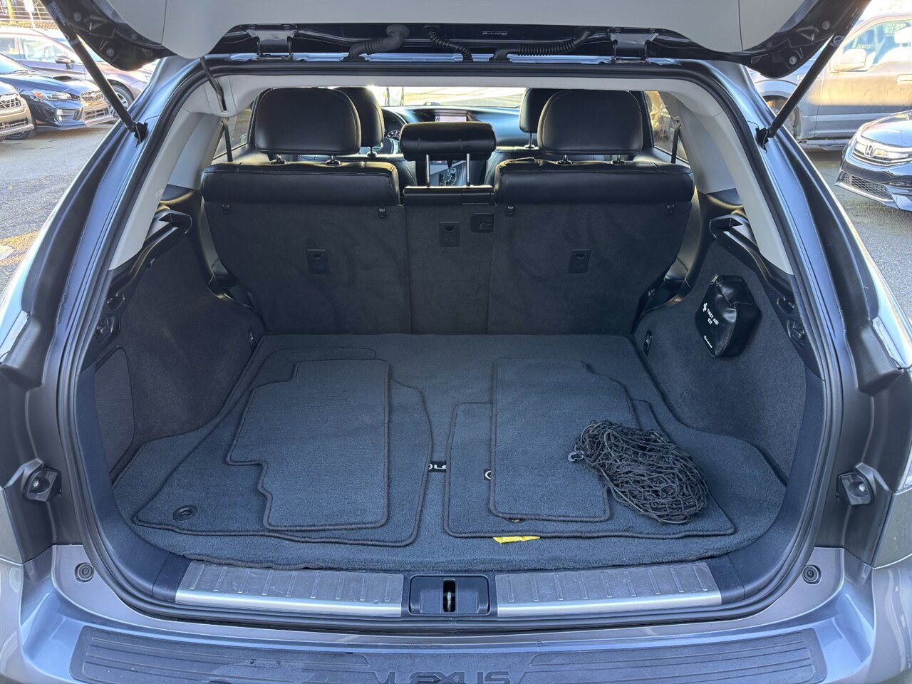 2013 Lexus RX 450h HYBRID AWD NAV KEYLESS   - Photo 15 - Portland, OR 97211