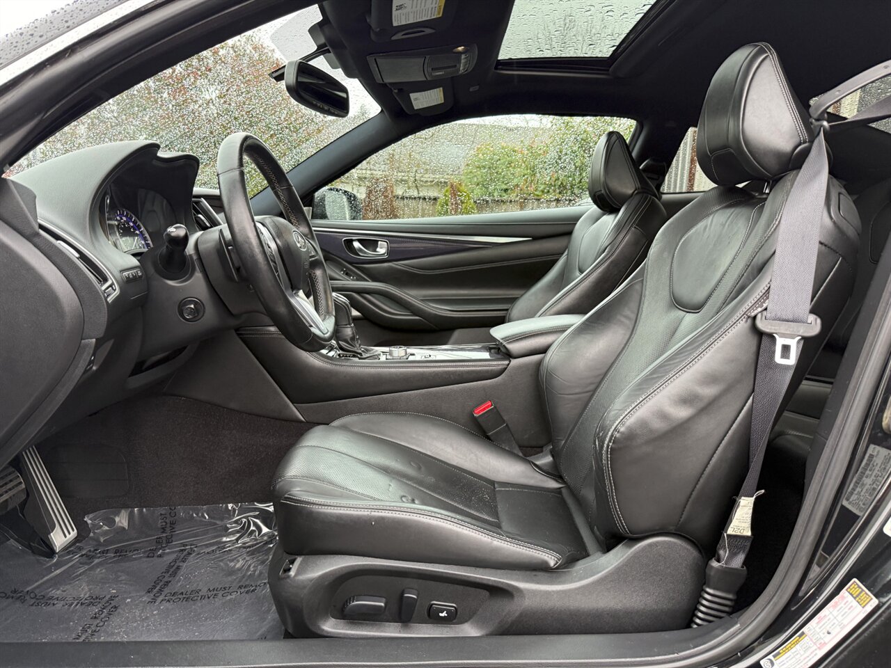 2017 INFINITI Q60 Red Sport 400 ONLY 62K MILES   - Photo 11 - Portland, OR 97211