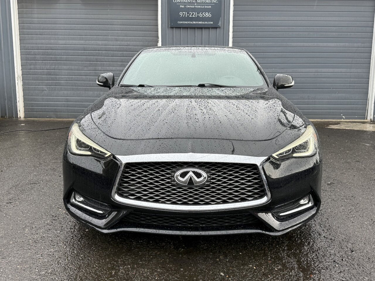 2017 INFINITI Q60 Red Sport 400 ONLY 62K MILES   - Photo 5 - Portland, OR 97211