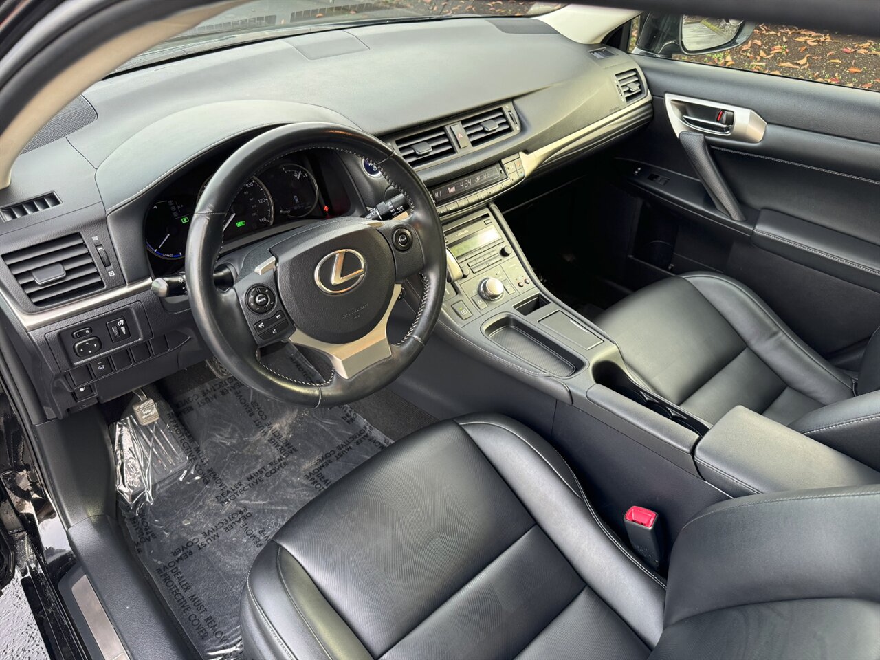 2014 Lexus CT 200h BACKUP CAMERA SEATED SEATS ONLY 49K MILES   - Photo 2 - Portland, OR 97211