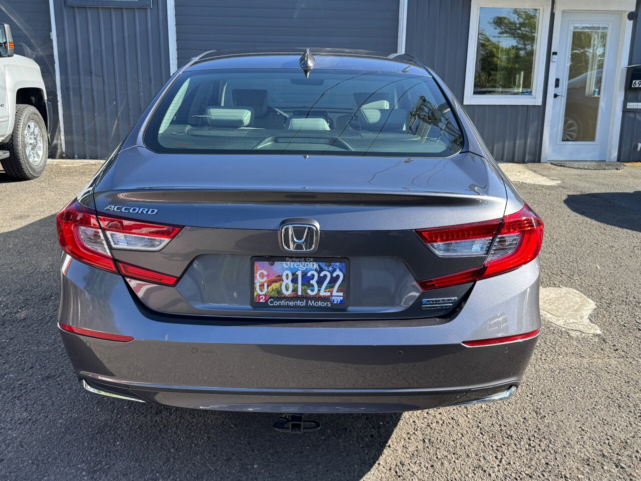 2018 Honda Accord Hybrid Touring   - Photo 9 - Portland, OR 97211