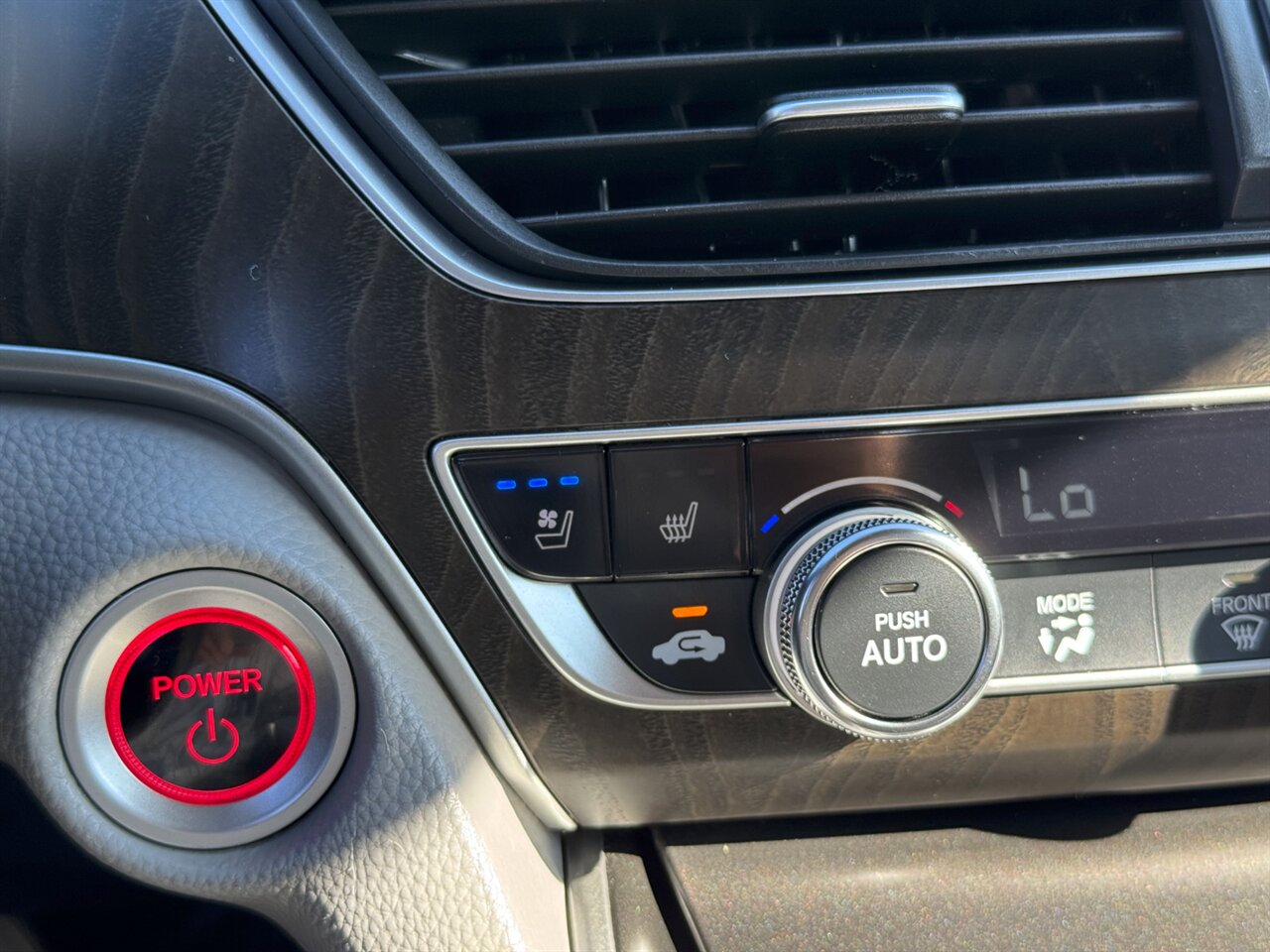2018 Honda Accord Hybrid Touring   - Photo 34 - Portland, OR 97211