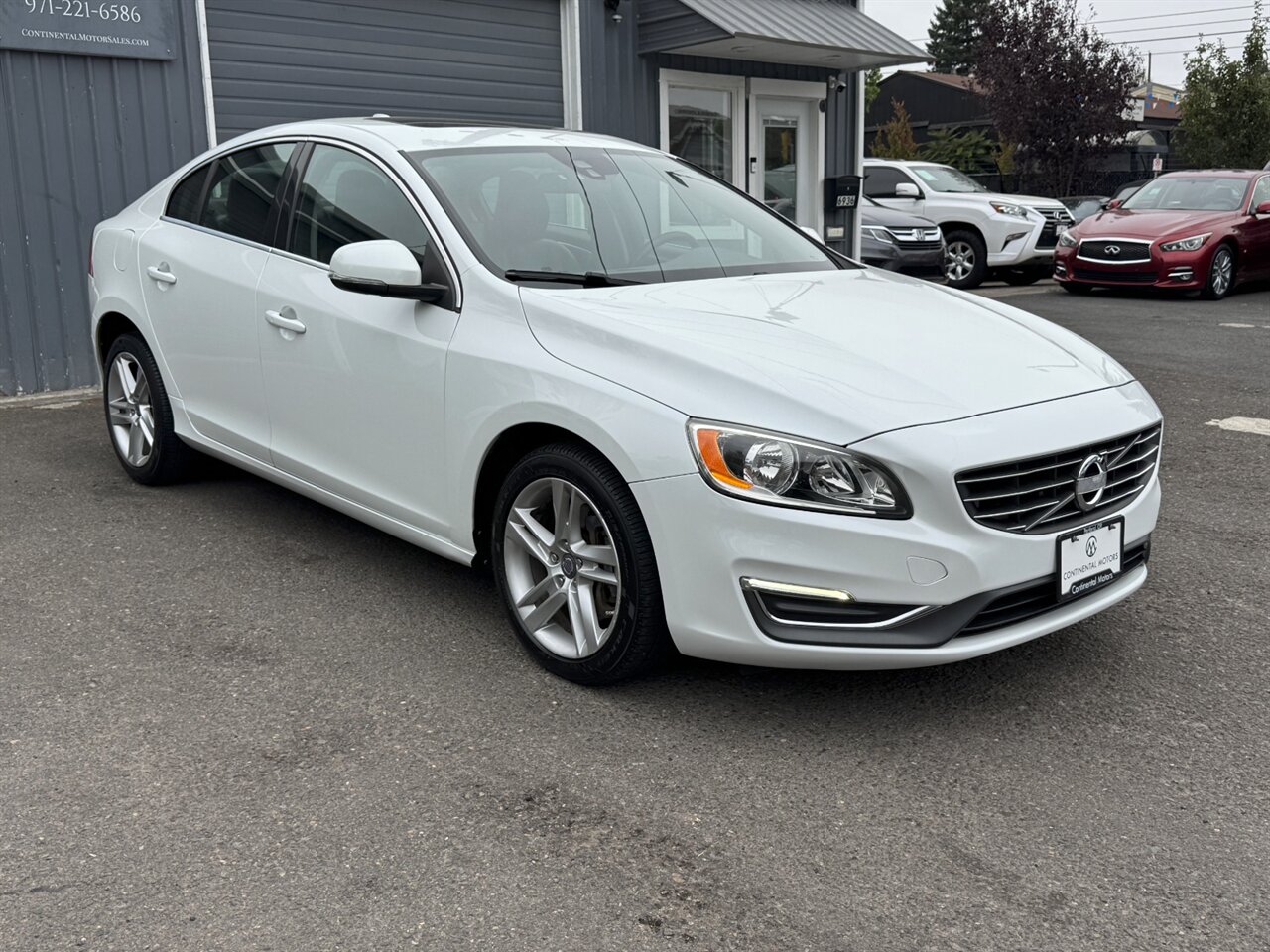 2014 Volvo S60 T5 - Photo 6 - Portland, OR 97211