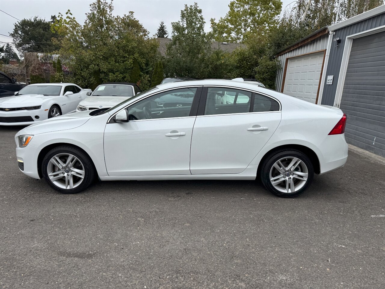 2014 Volvo S60 T5 - Photo 4 - Portland, OR 97211