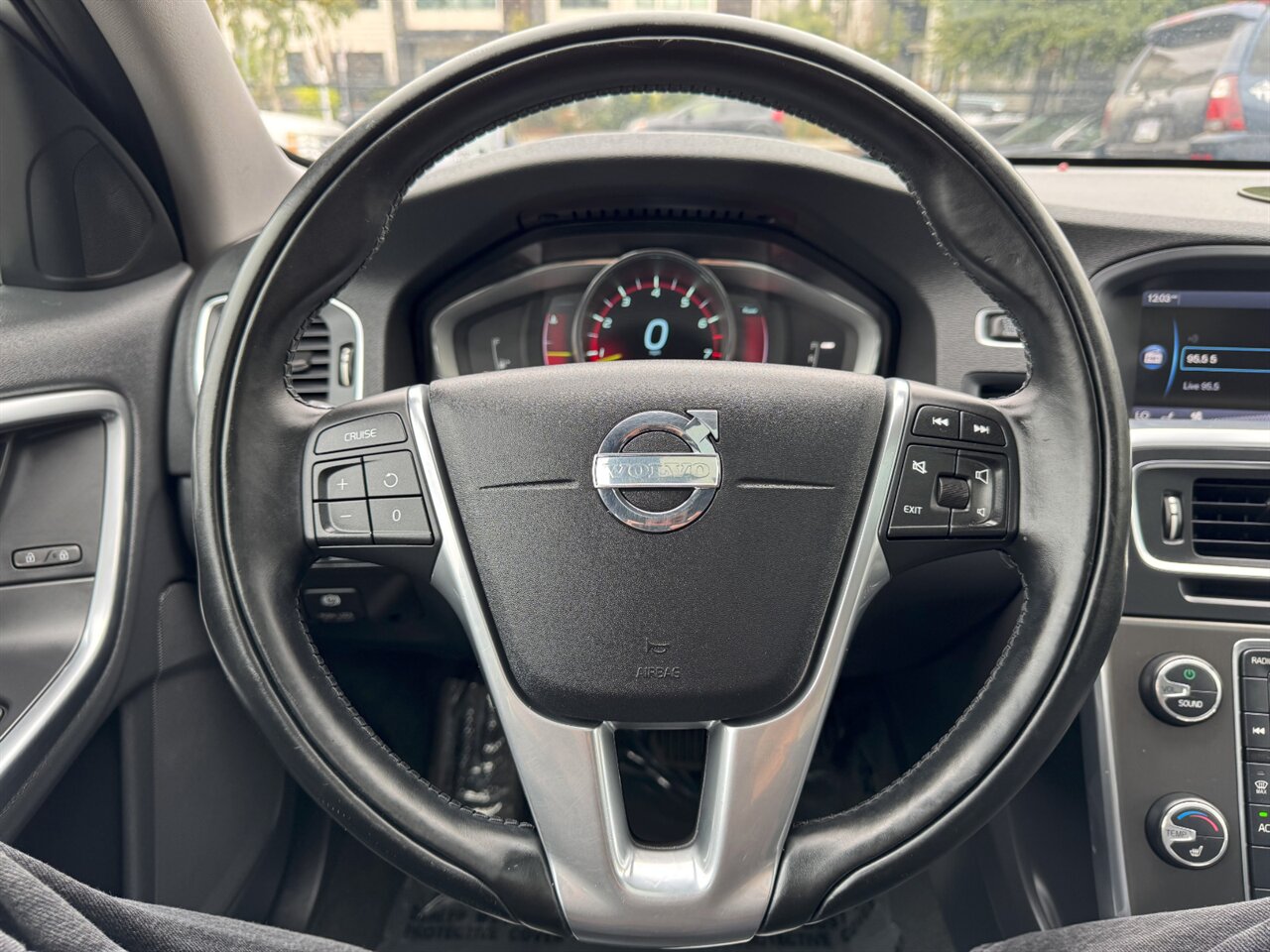 2014 Volvo S60 T5 - Photo 21 - Portland, OR 97211