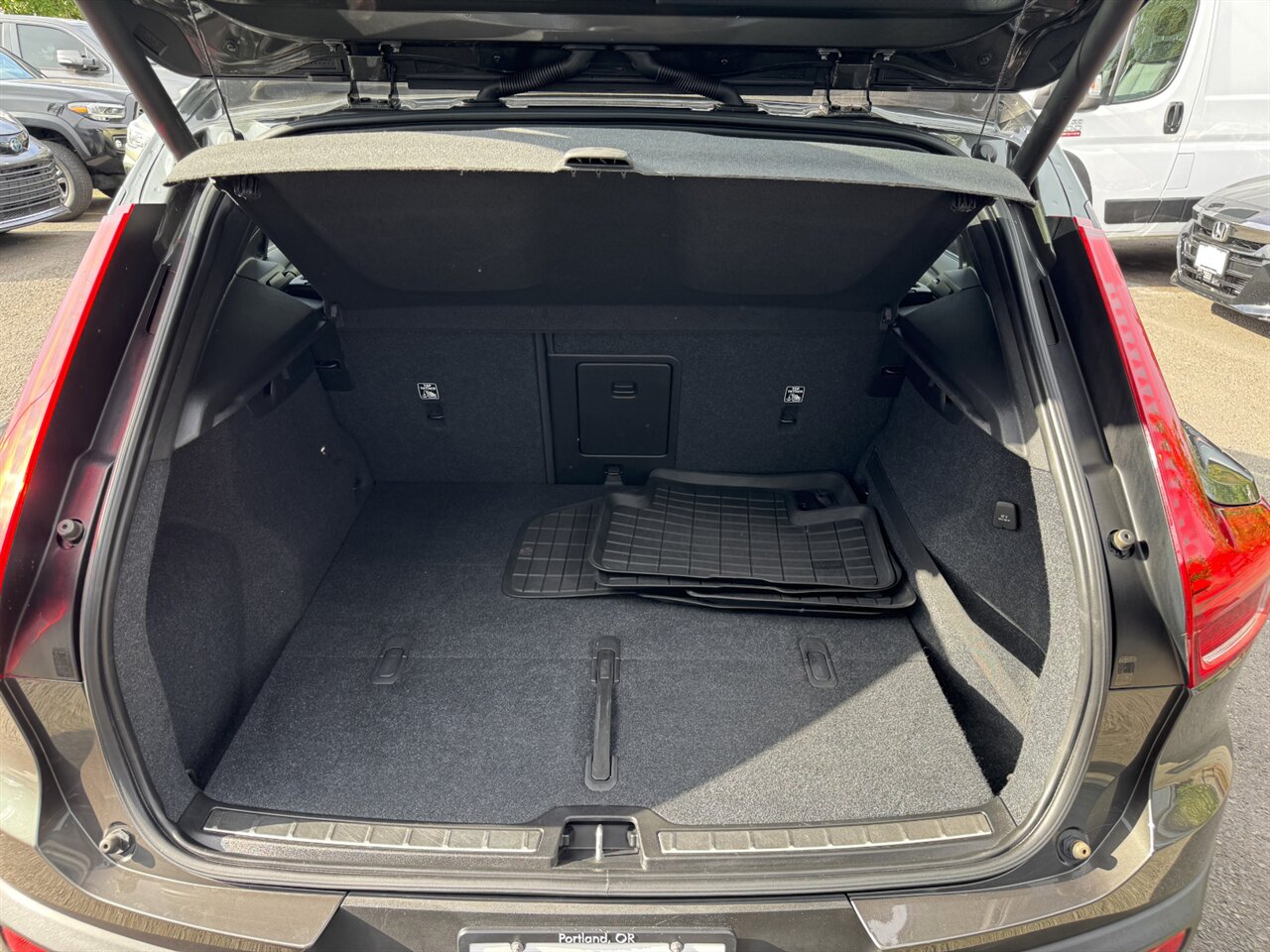 2019 Volvo XC40 T5 Inscription AWD ADAPTIVE CRUISE - Photo 15 - Portland, OR 97211