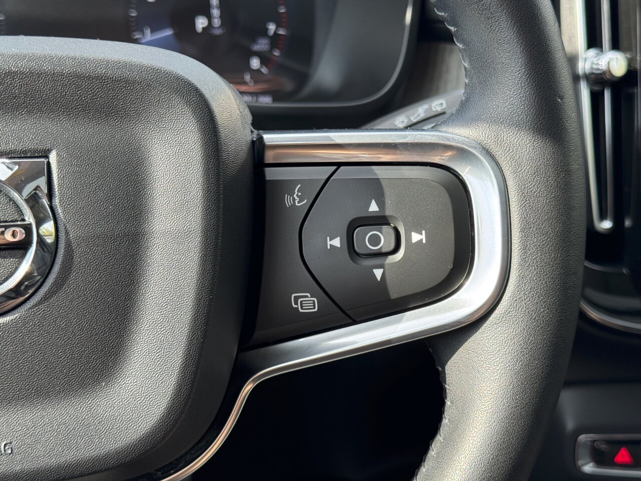 2019 Volvo XC40 T5 Inscription AWD ADAPTIVE CRUISE - Photo 24 - Portland, OR 97211