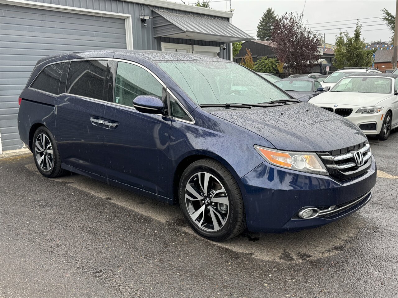 2016 Honda Odyssey Touring Elite DVD NAV - Photo 6 - Portland, OR 97211