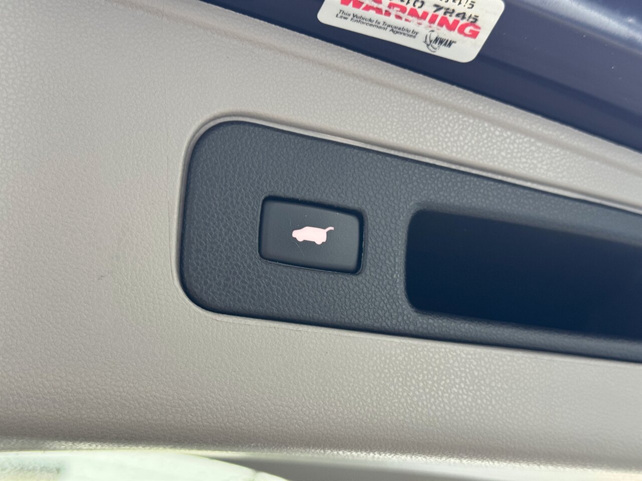 2016 Honda Odyssey Touring Elite DVD NAV - Photo 17 - Portland, OR 97211